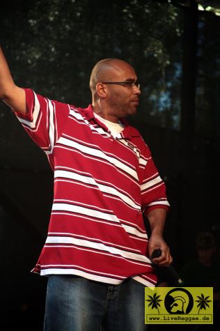 Pionaer (D) with Upliftment International 13. Reggae Jam Festival - Bersenbrueck 11. August 2007 (6).JPG